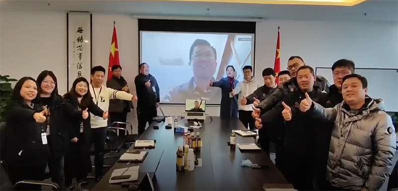 瑞雪兆豐年，開工大吉！
